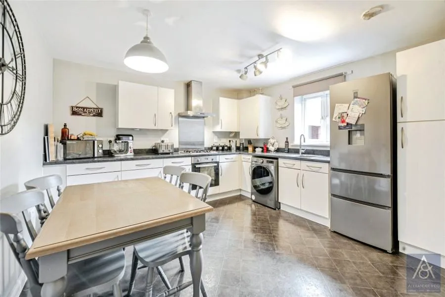 Needlepin Way, Buckingham, MK18, photo 3