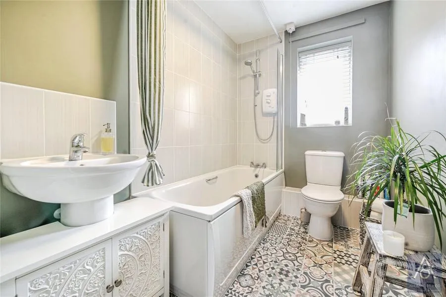 Needlepin Way, Buckingham, MK18, photo 13