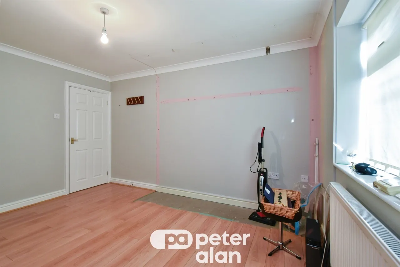 Riverside Close, Merthyr Tydfil, CF48, photo 12