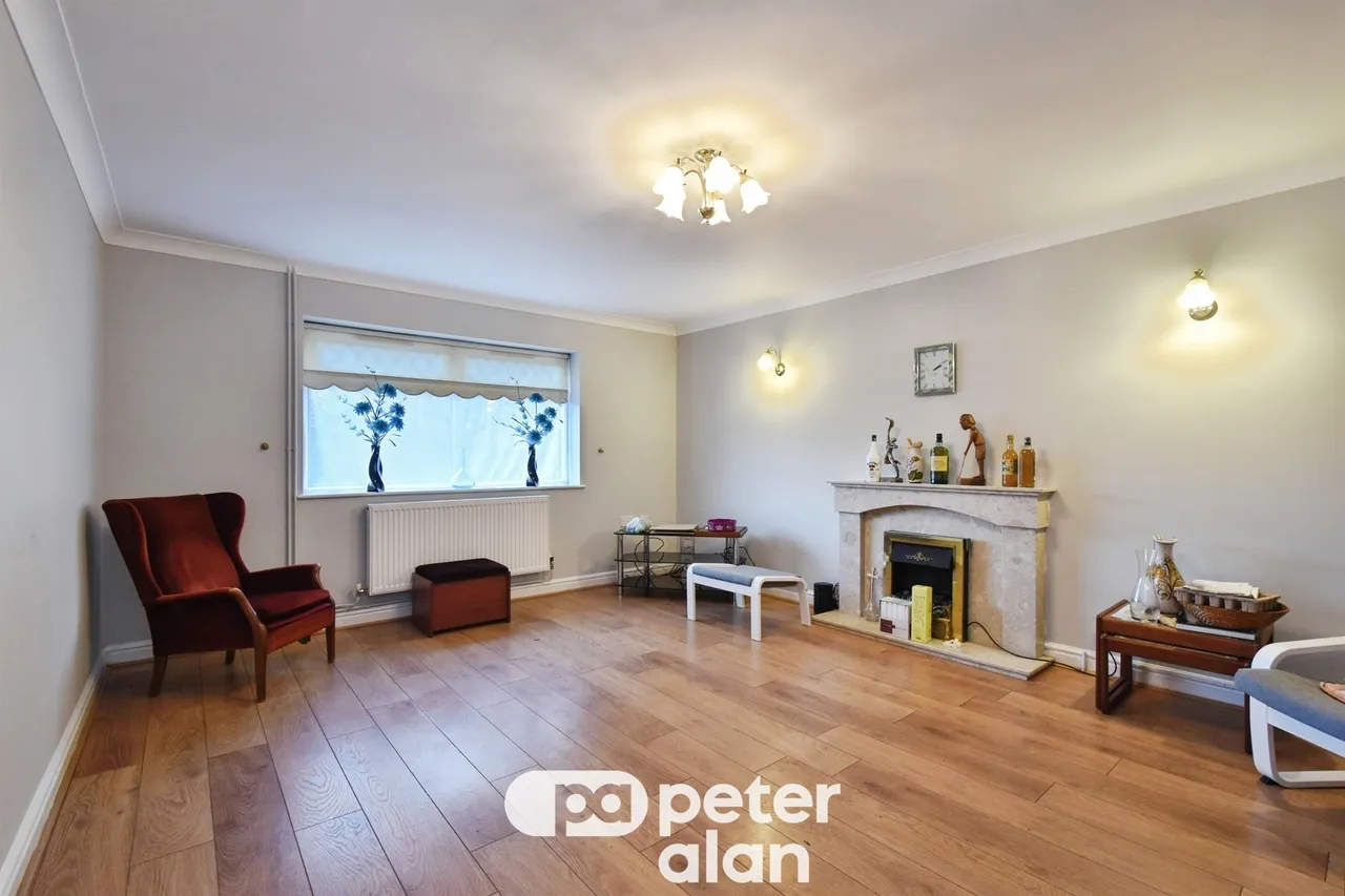 Riverside Close, Merthyr Tydfil, CF48, photo 4