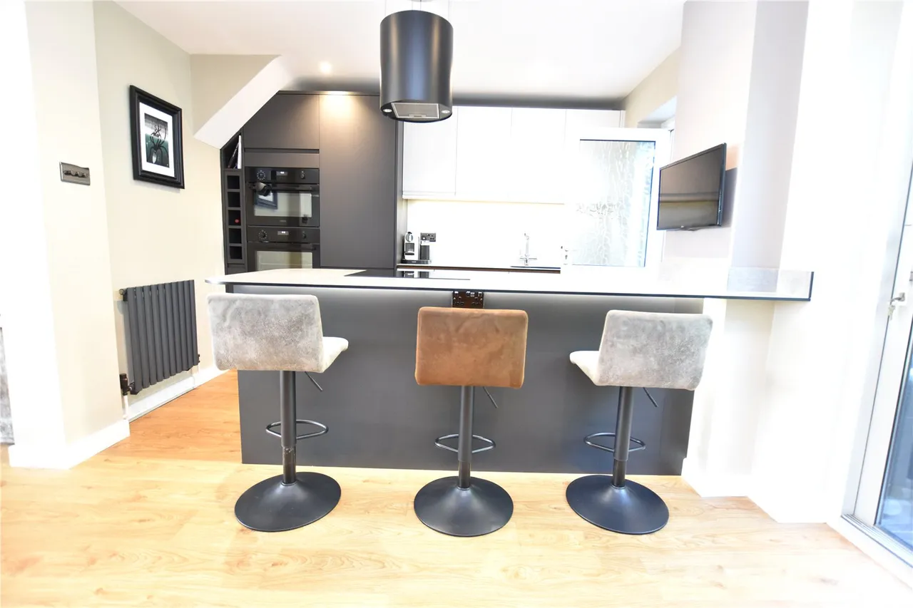 Nash Close, Farnborough, GU14, photo 12