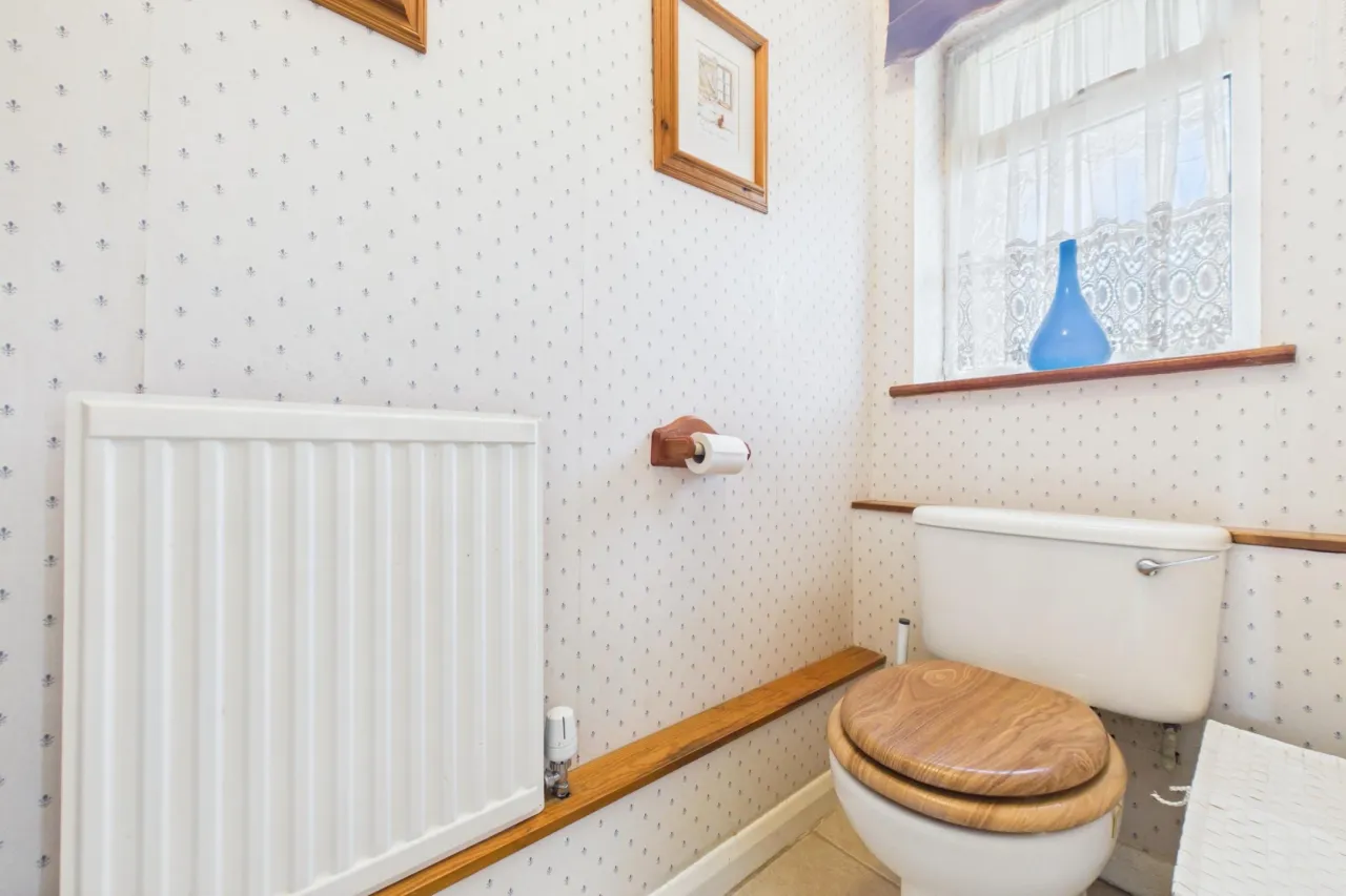 Nicholas Way, Hemel Hempstead, HP2, photo 24