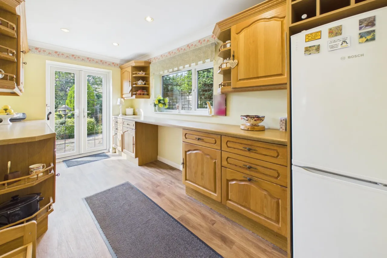 Nicholas Way, Hemel Hempstead, HP2, photo 11