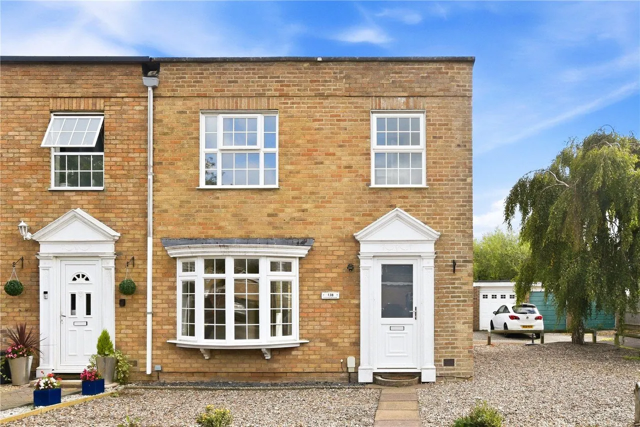 3 bed house for sale, Fosseway Avenue, Moreton-in-Marsh, GL56