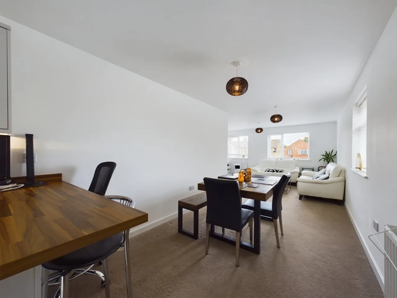 Ashford, Surrey, photo 15