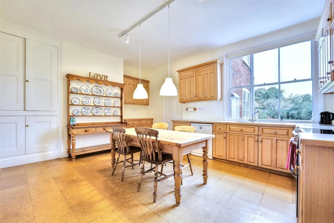 Albert Place, Loughborough, LE11, photo 8