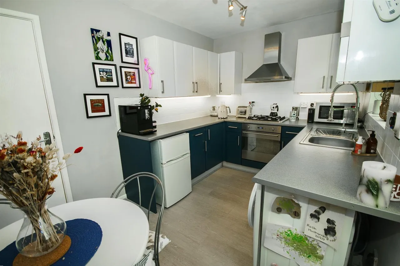 Moors View, Ramsbottom, Bury, BL0 9FL, photo 5