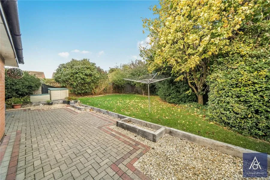Forrester Drive, Brackley, NN13, photo 25