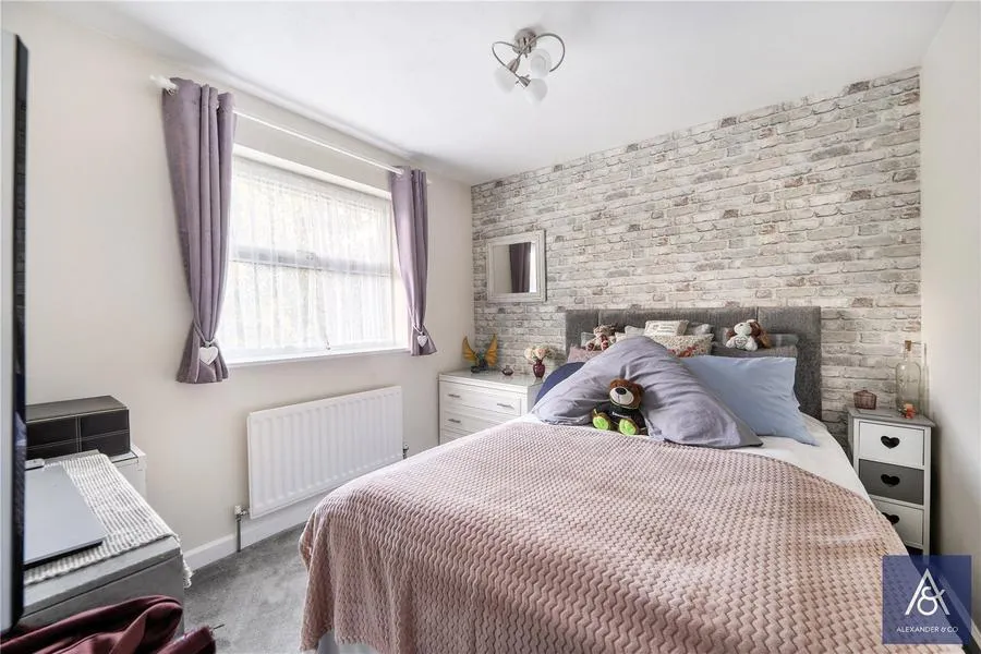 Forrester Drive, Brackley, NN13, photo 22