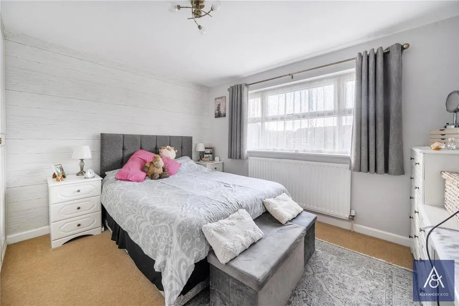 Forrester Drive, Brackley, NN13, photo 15
