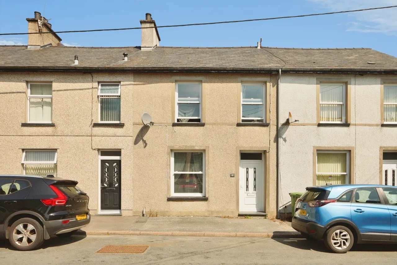 3 bed house for sale, Heol Towyn, Blaenau Ffestiniog, LL41