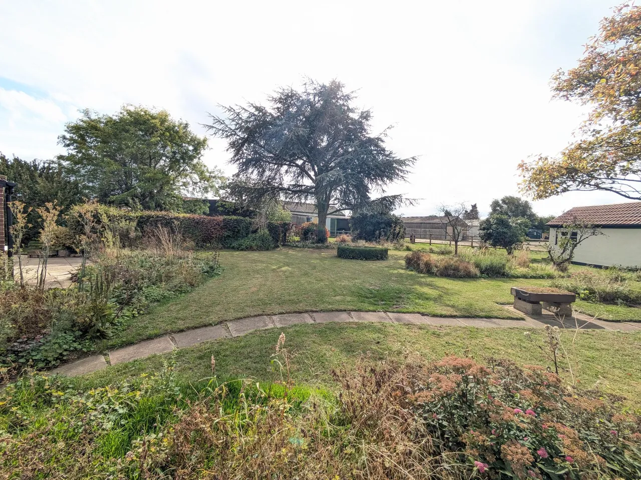 Stonepit Lane, Marston, NG32, photo 31