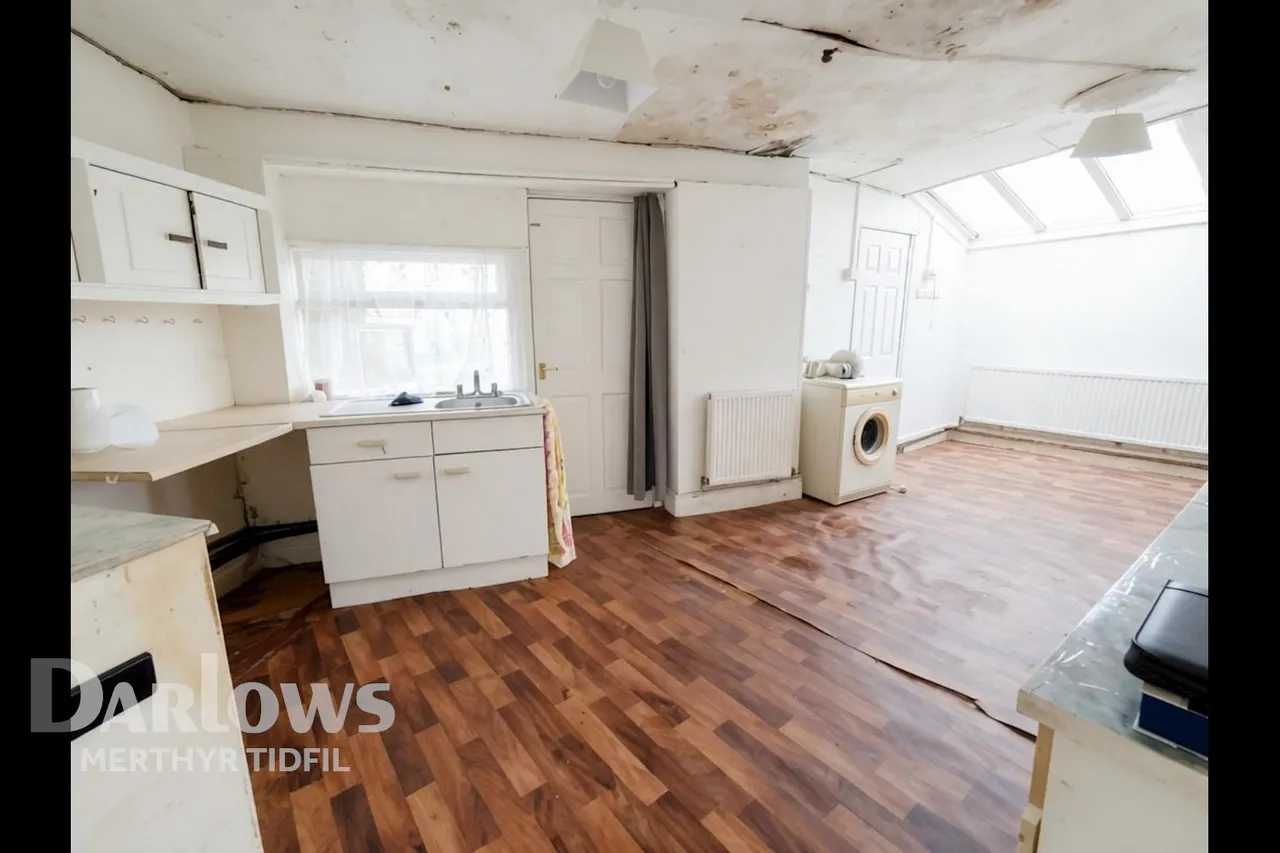Cross Street, Rhymney, photo 14