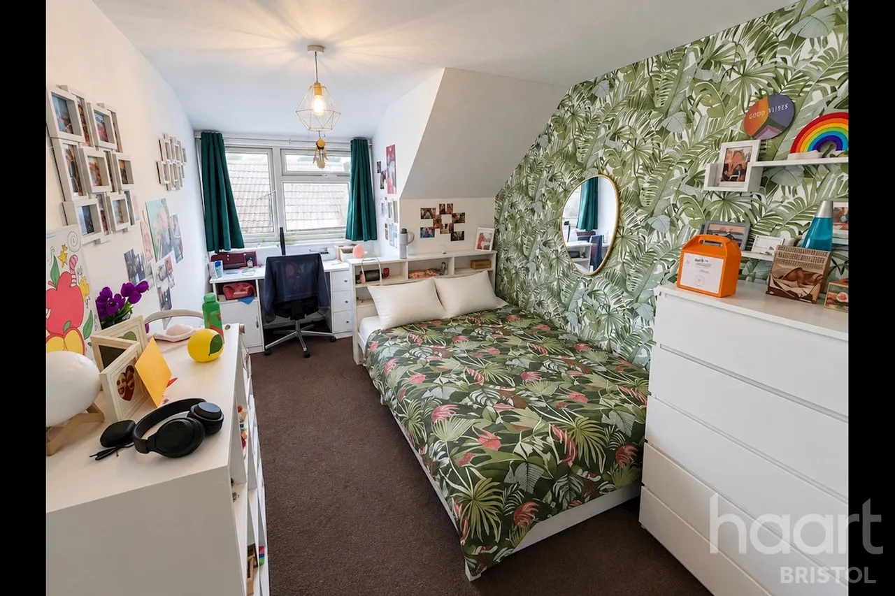 Bristol Road, Bristol, BS14, photo 13