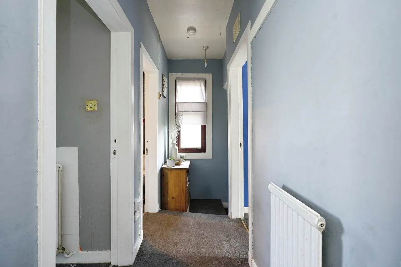 Lawrie Terrace, Loanhead, EH20, photo 7