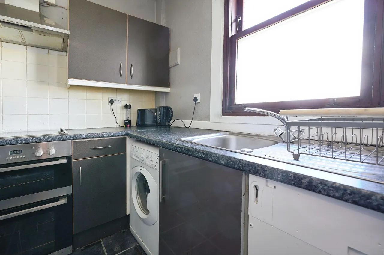 Lawrie Terrace, Loanhead, EH20, photo 10