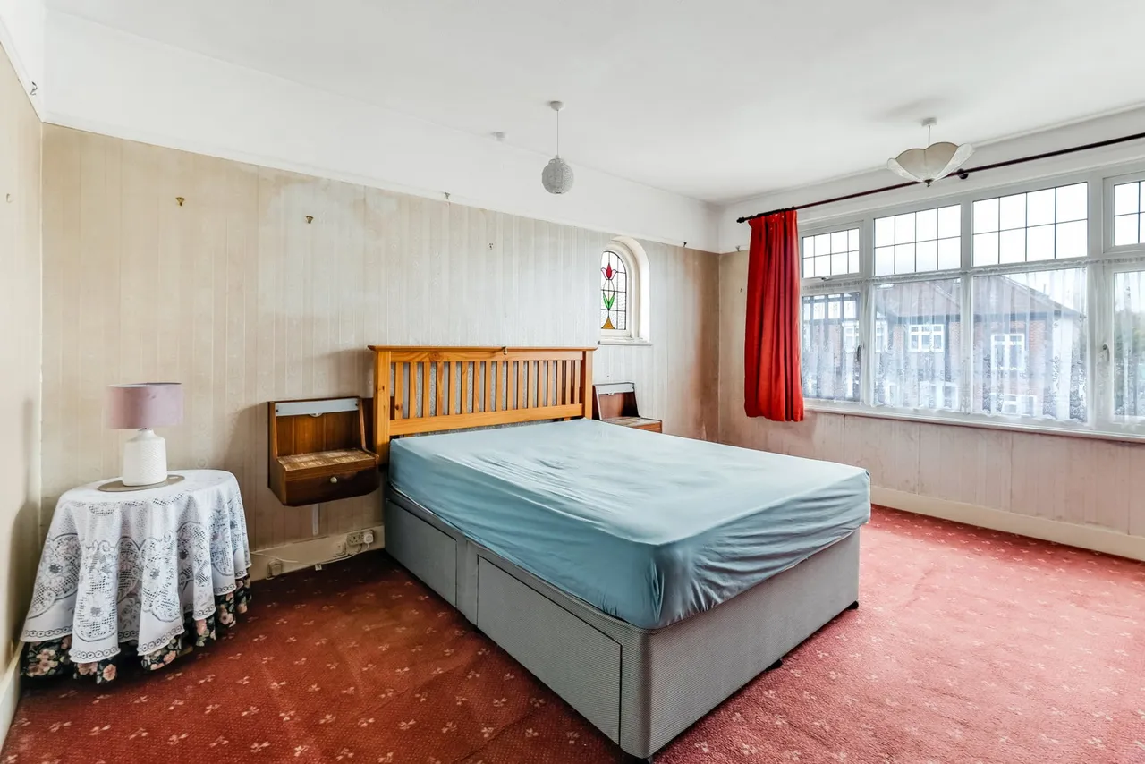 Nevin Drive, North Chingford, E4, photo 9