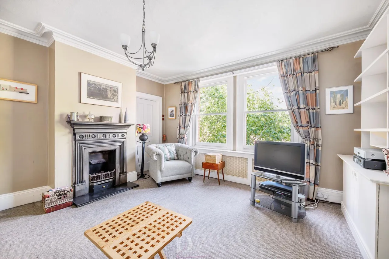 Madeley Road, London, W5 2LS, photo 4