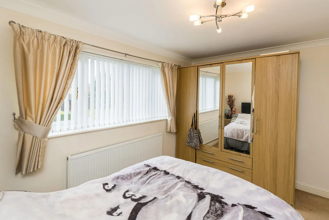 Roft Close, Wrexham, LL11, photo 9