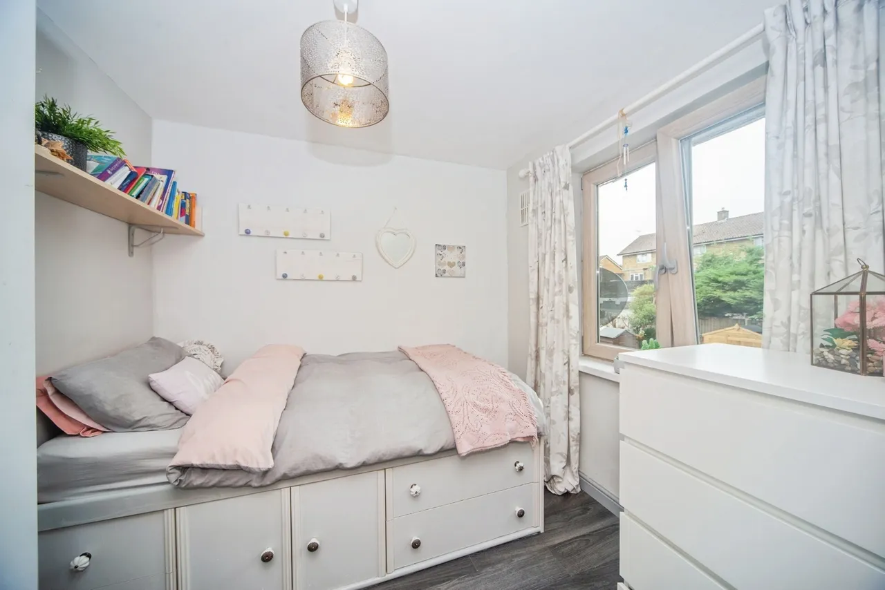 Waltham Crescent, Southampton, SO16, photo 11