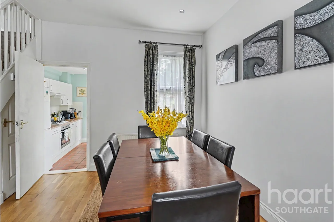 Edward Grove, Barnet, EN4, photo 10
