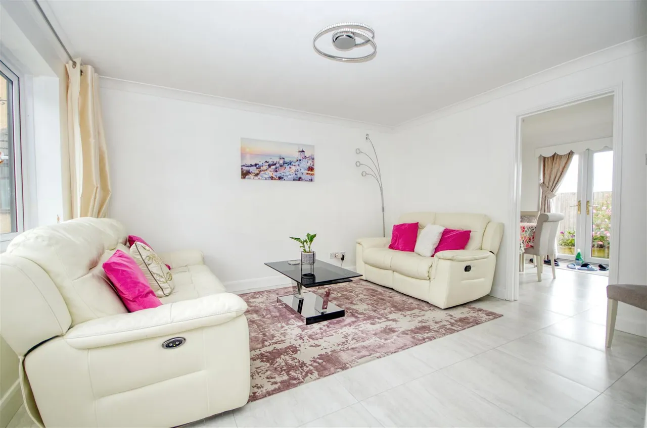 Hilldene Way, West End, Southampton, Hampshire, SO30 3DW, photo 15