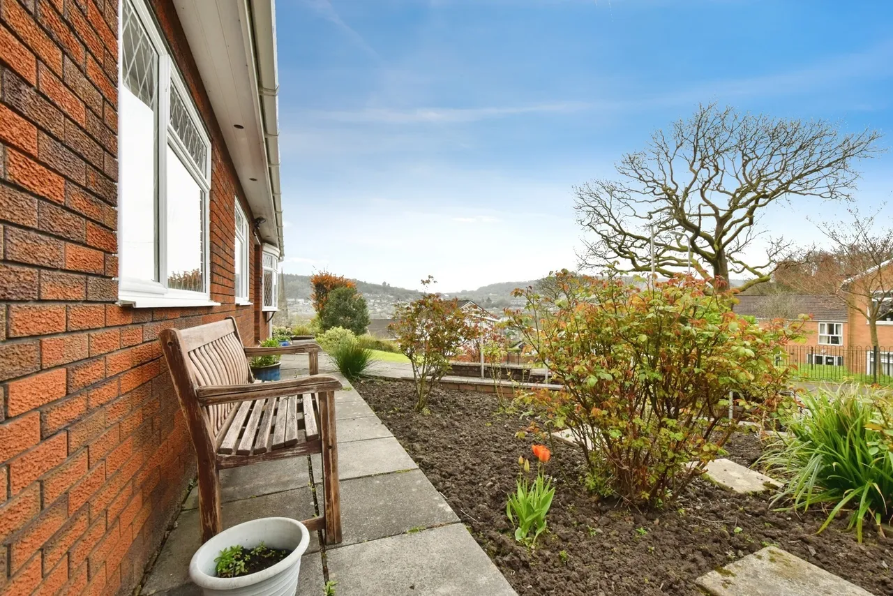 Ffordd Brynheulog, Pontardawe, SA8, photo 15