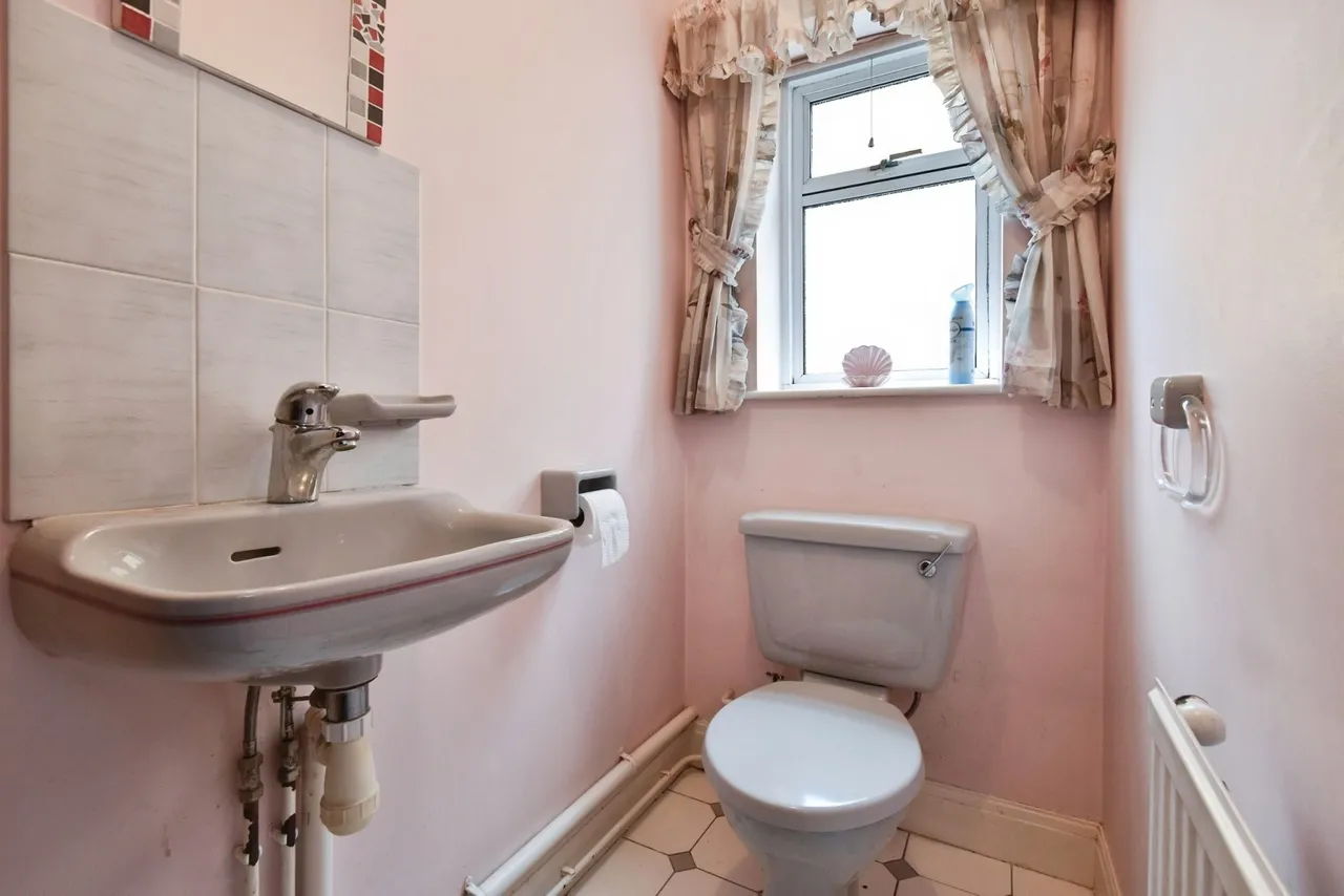 Ffordd Brynheulog, Pontardawe, SA8, photo 13