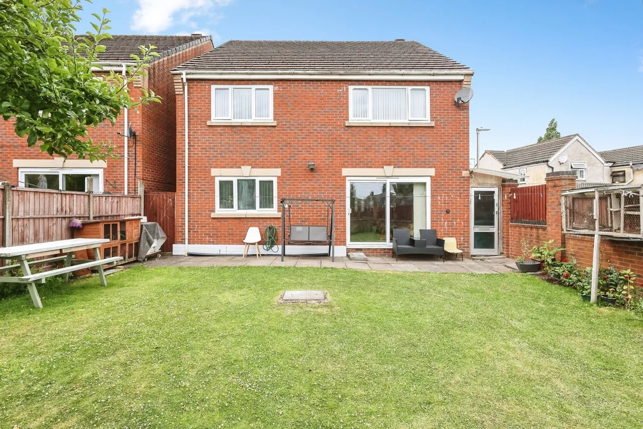 Queens Road, Smethwick, B67, photo 17