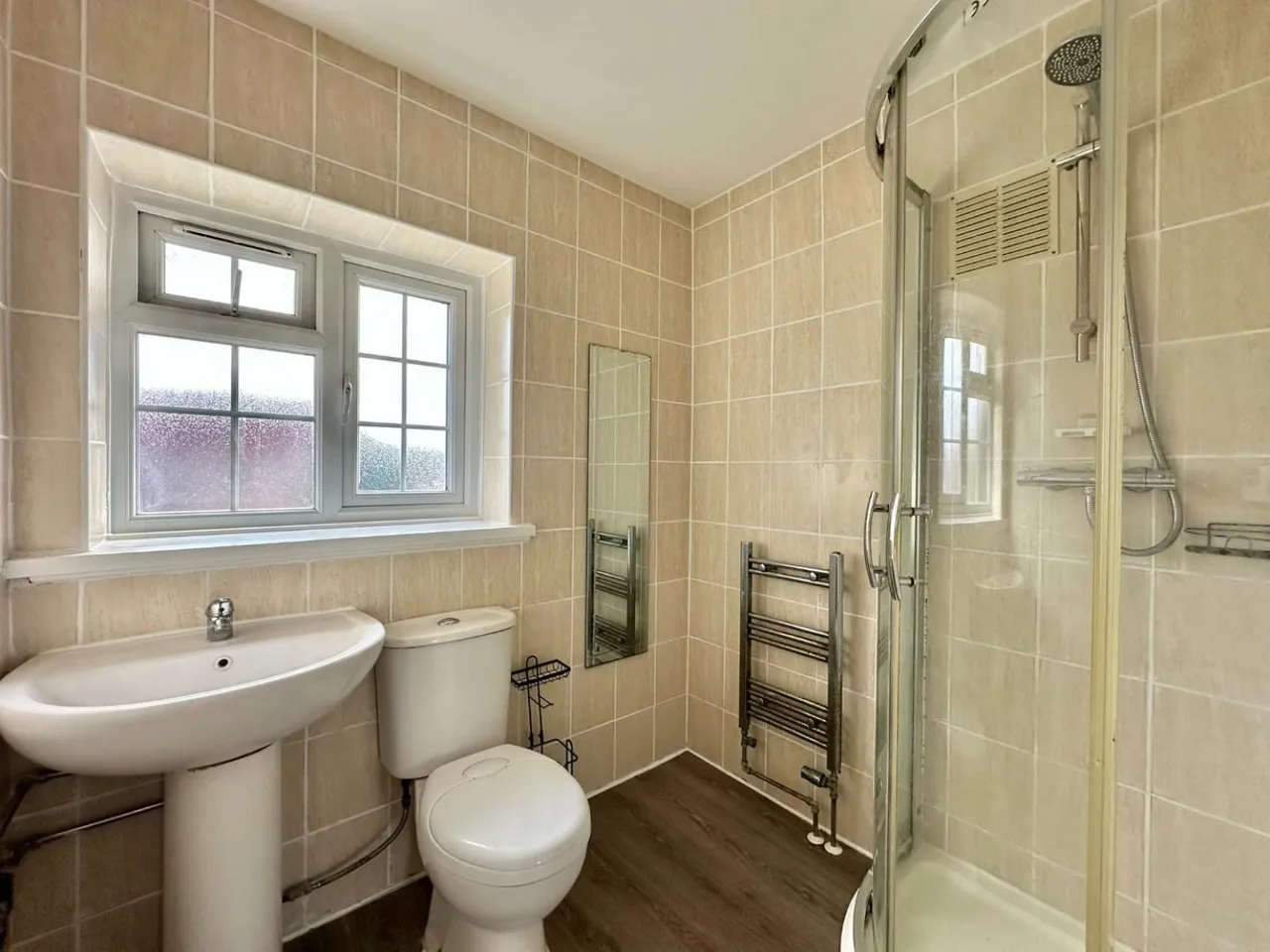 Corwell Lane, Uxbridge, UB8, photo 10