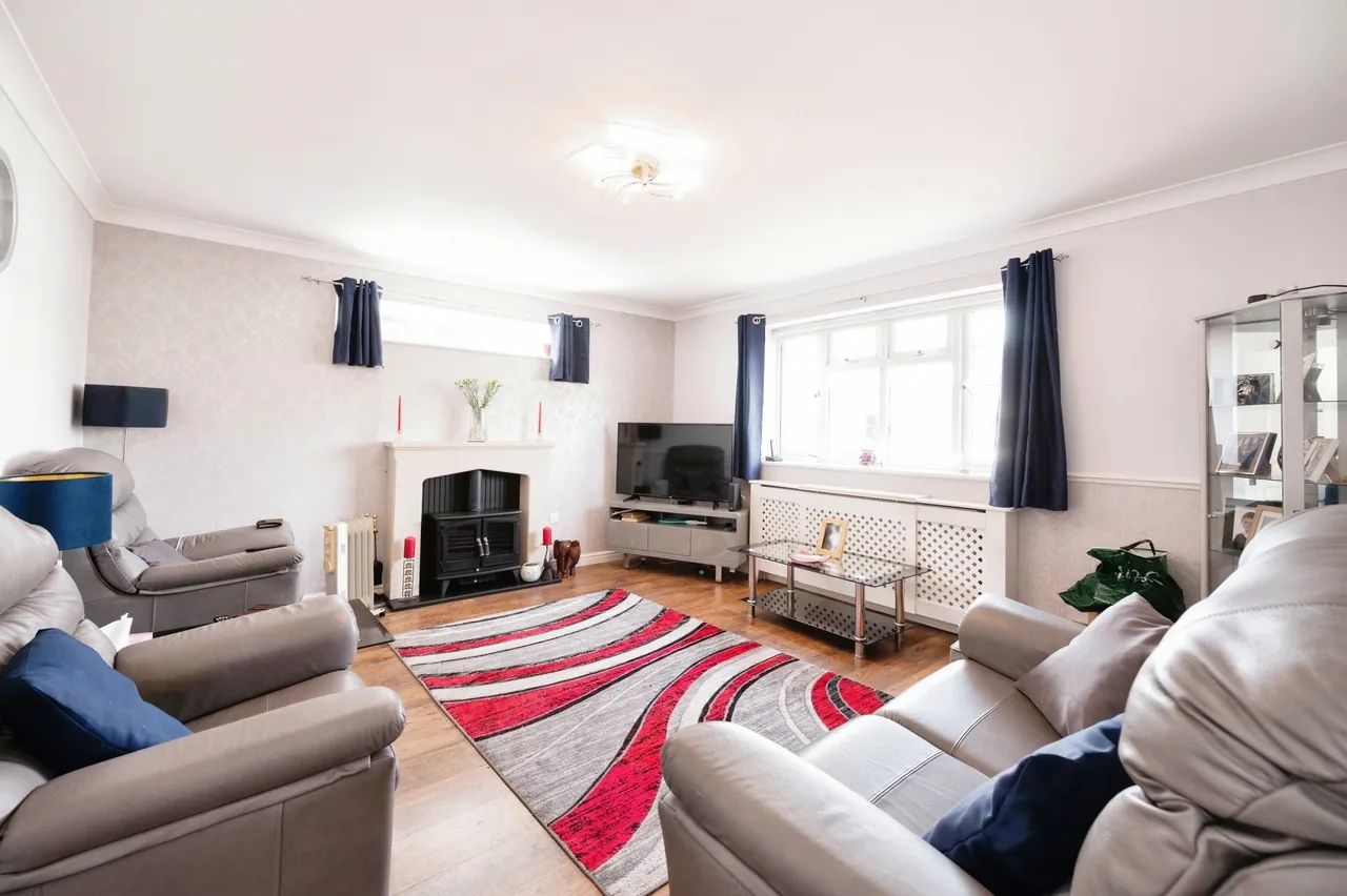 Marshall Road, Hayling Island, PO11, photo 2