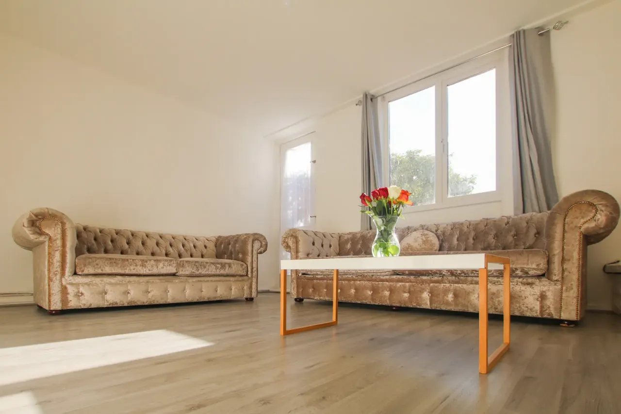 3 bed flat to rent, Dagenham, RM10