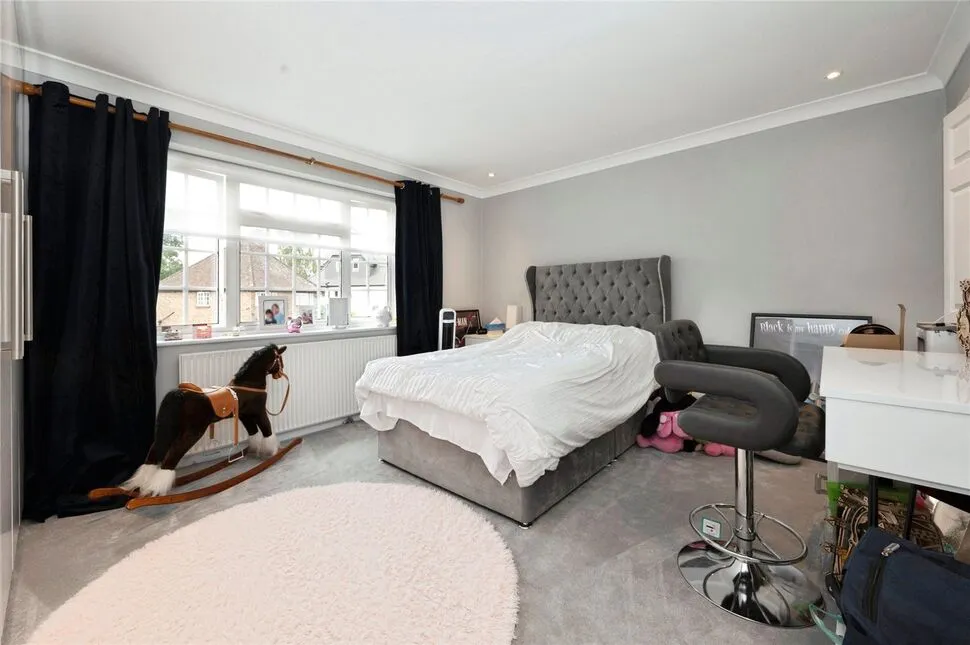 Middle Hill, Egham, TW20, photo 13