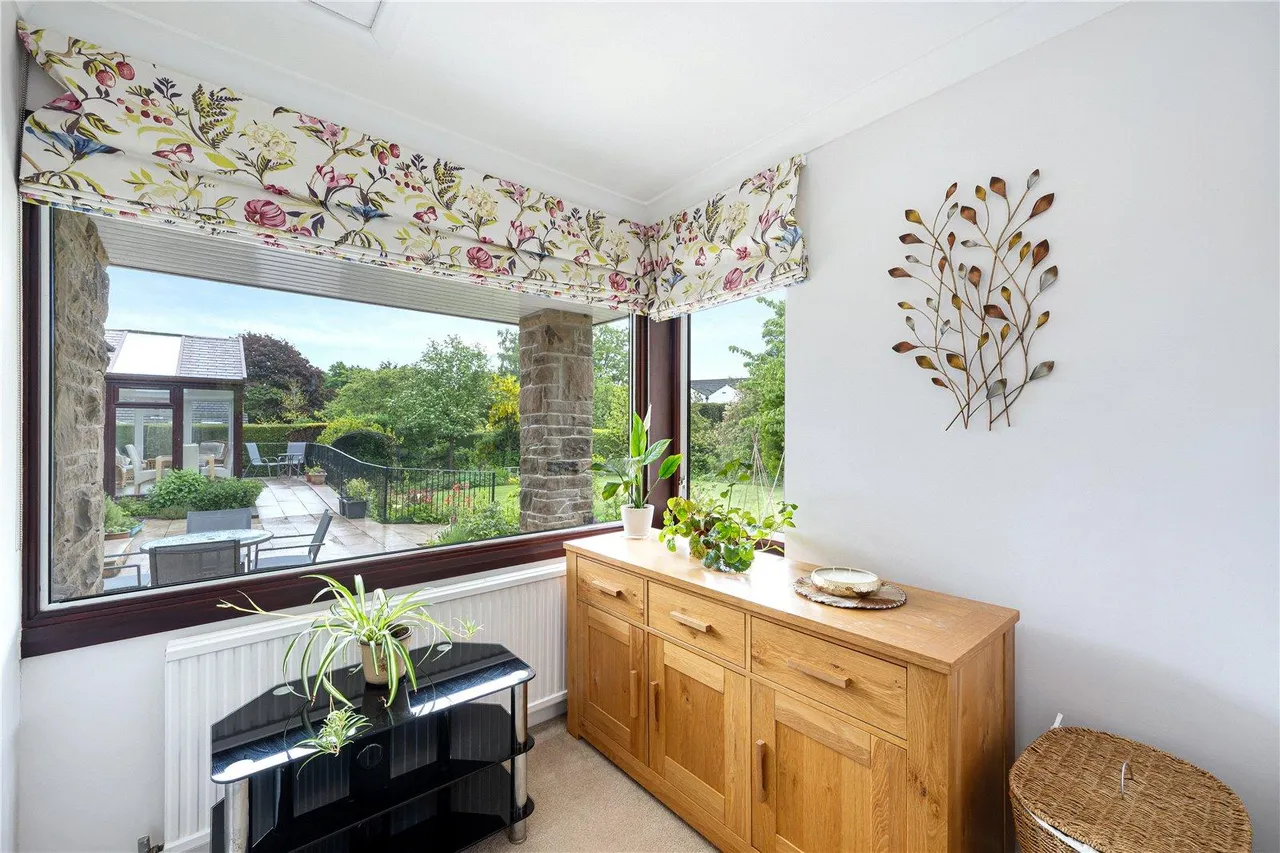 Thorner Lane, Scarcroft, photo 10