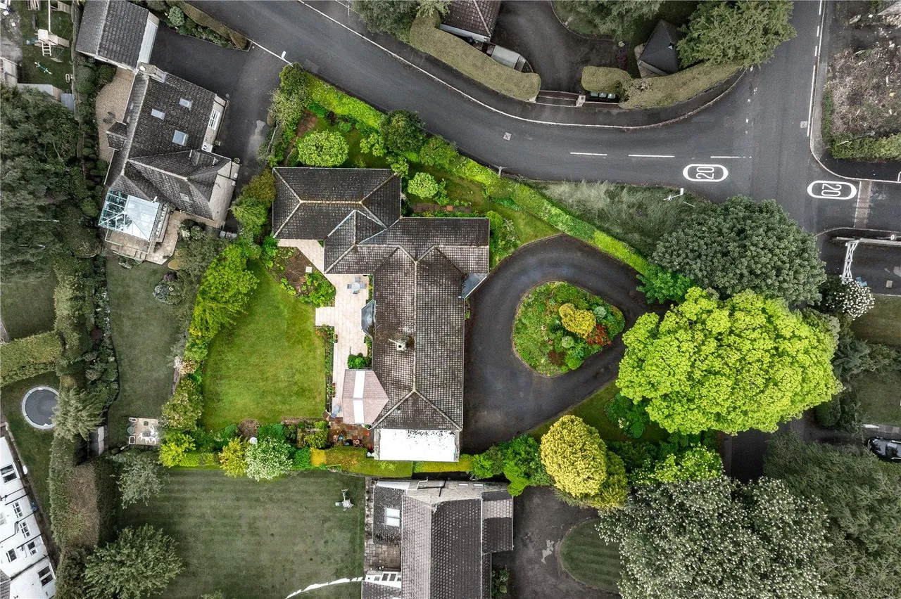Thorner Lane, Scarcroft, photo 19