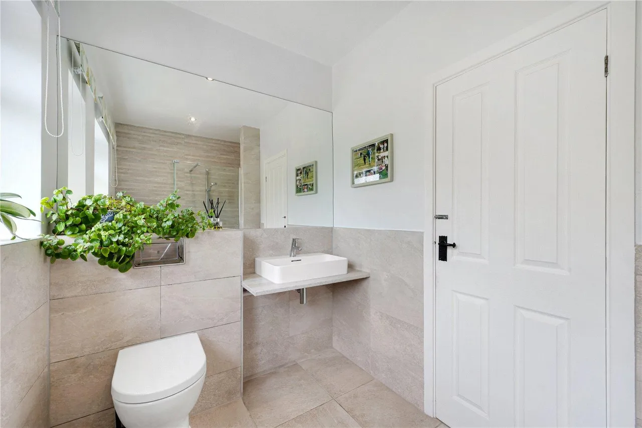 Thorner Lane, Scarcroft, photo 16