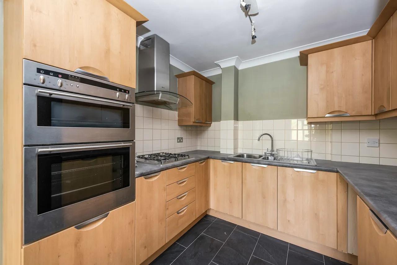 Castlebar Park, London Fees Apply, W5, photo 7