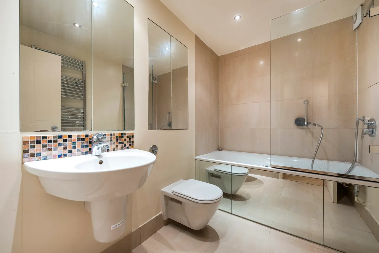 Castlebar Park, London Fees Apply, W5, photo 9