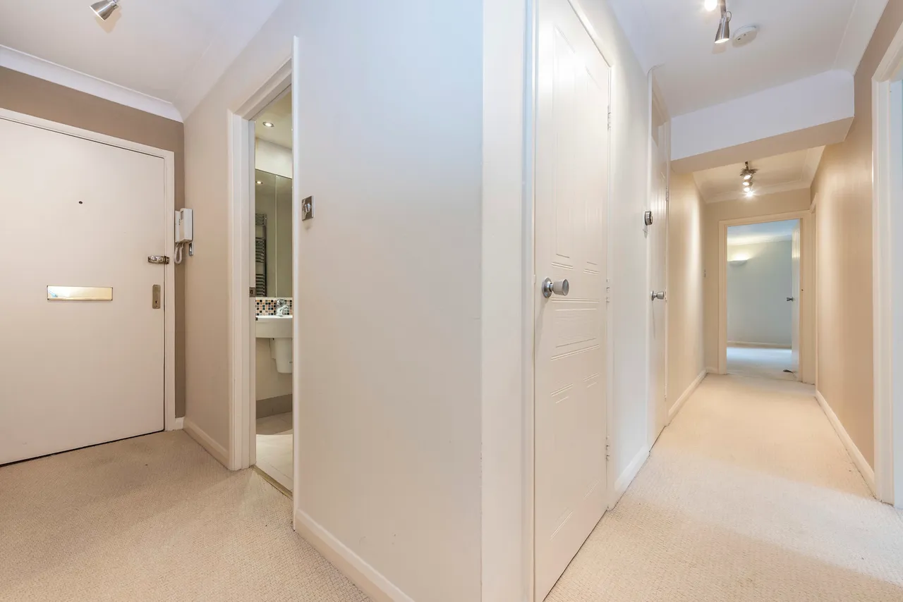 Castlebar Park, London Fees Apply, W5, photo 31