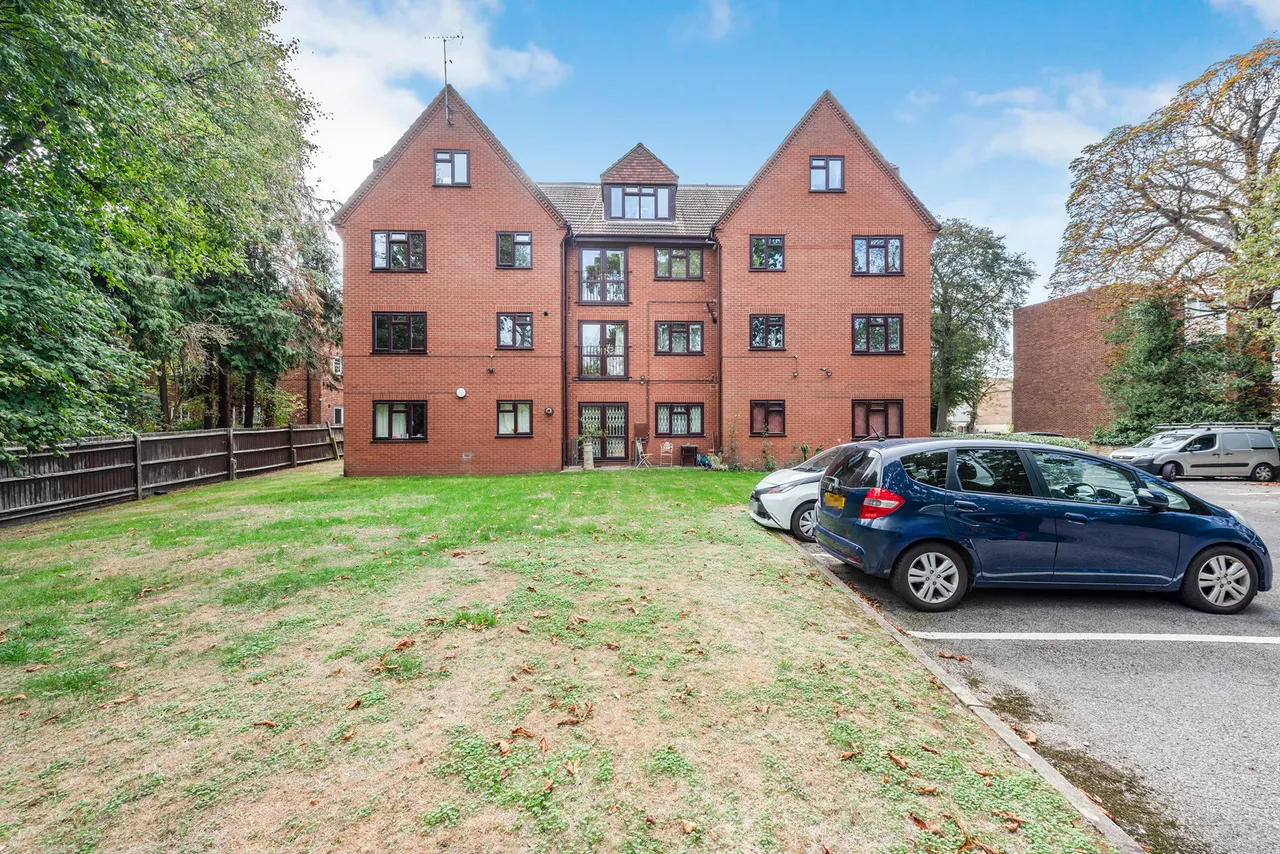 Castlebar Park, London Fees Apply, W5, photo 19