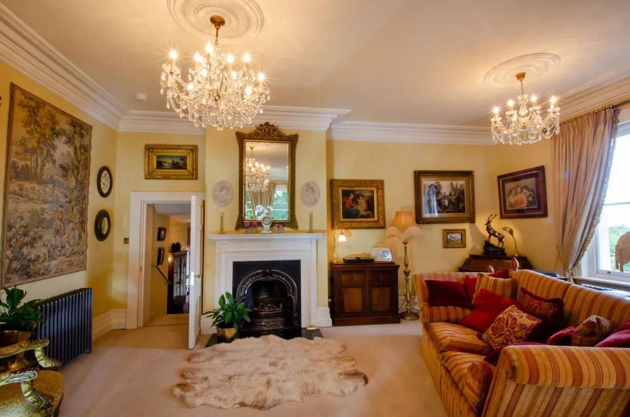 Tower Road, Coleshill, Amersham, Buckinghamshire, HP7 0LB, photo 2