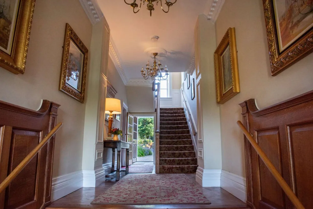 Tower Road, Coleshill, Amersham, Buckinghamshire, HP7 0LB, photo 5