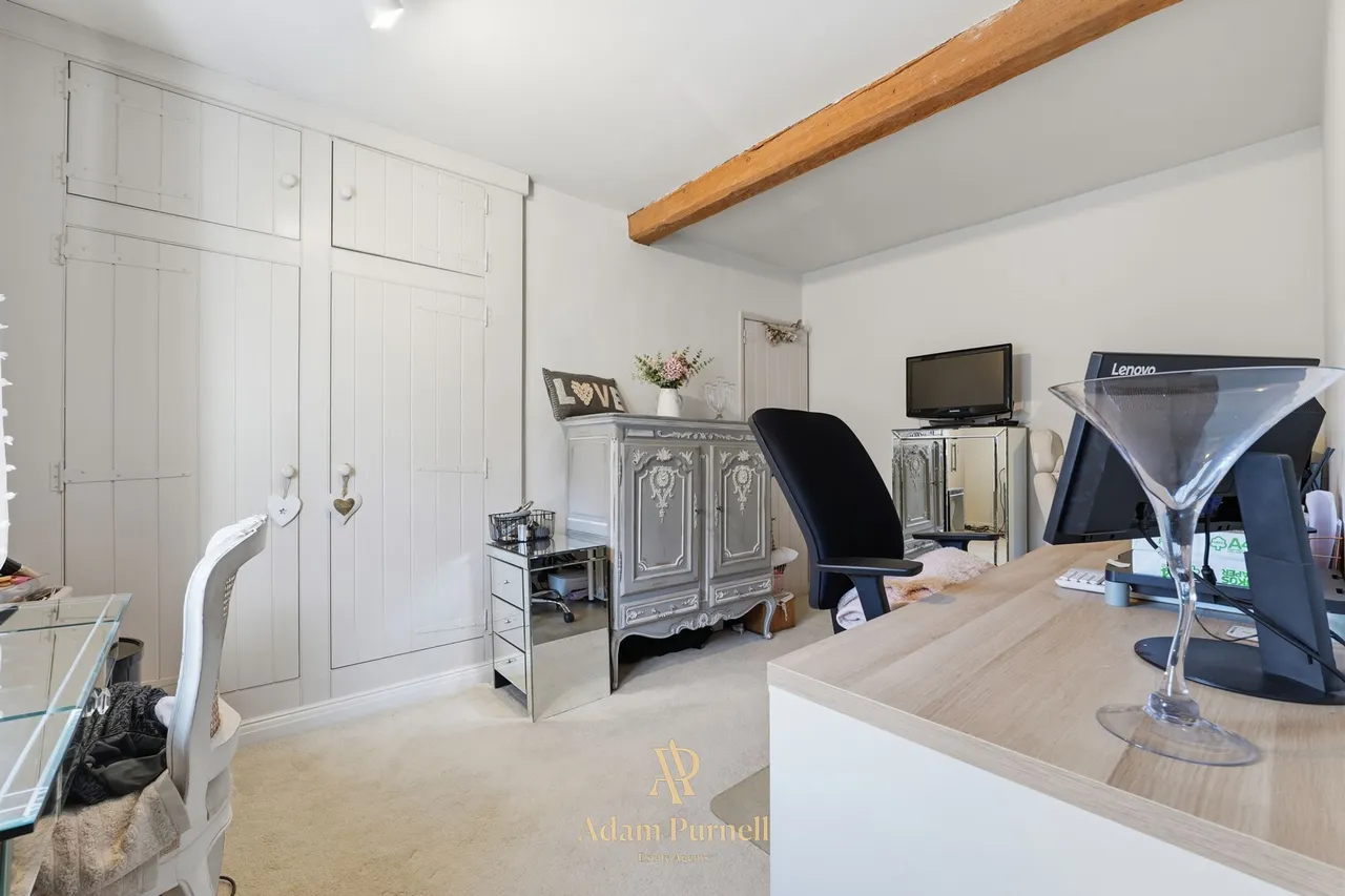 Main Street, Cadeby, CV13, photo 16