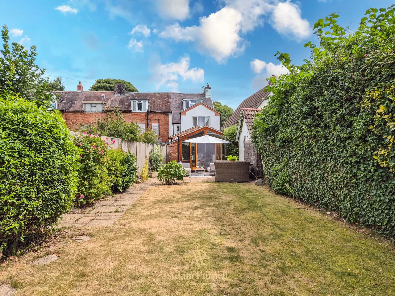 Main Street, Cadeby, CV13, photo 4
