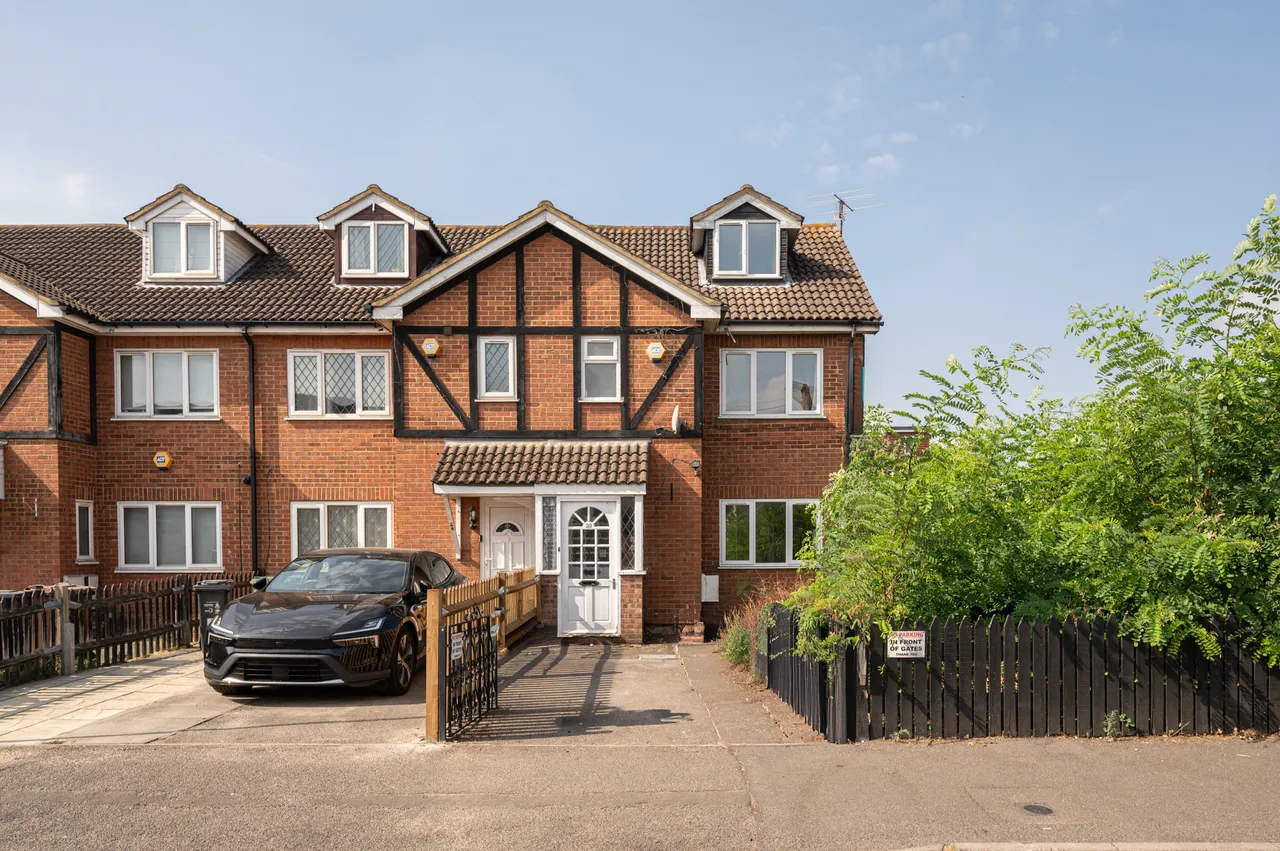 4 bed house to rent, Mitcham, CR4