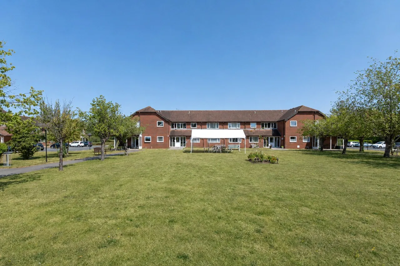 Newport Pagnell, Buckinghamshire, photo 5