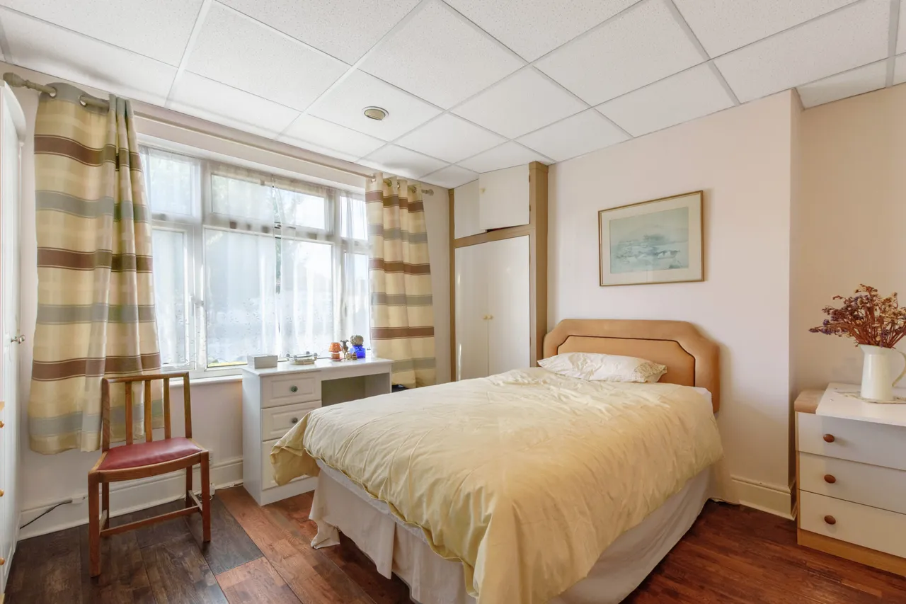 Danson Crescent, Welling, photo 10