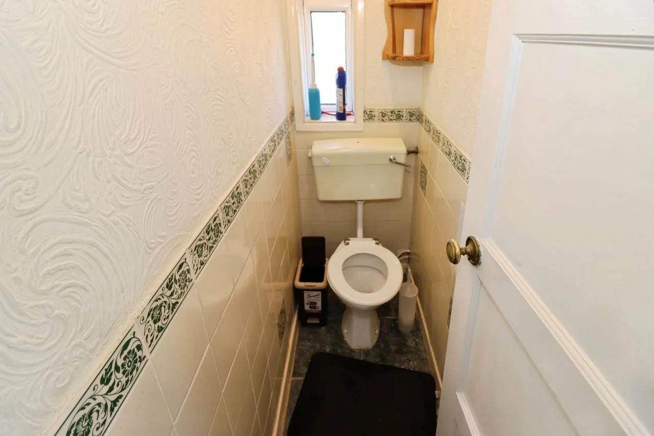 Hogarth Walk, Bristol, Somerset, BS7, photo 18