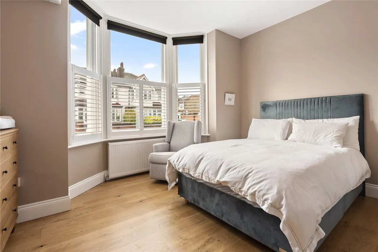 Tooting Bec Road, London, SW17, photo 7