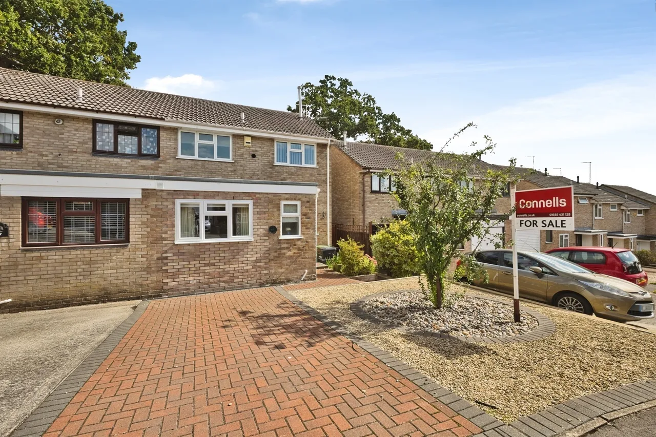 4 bed house for sale — Wilton Road, Yeovil